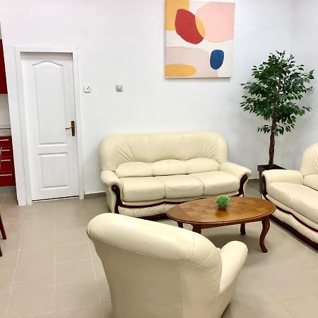 Apartment Tesla Pančevo Esterno foto