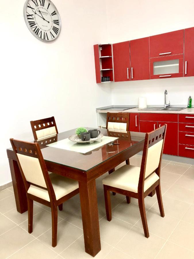 Apartment Tesla Pančevo Esterno foto