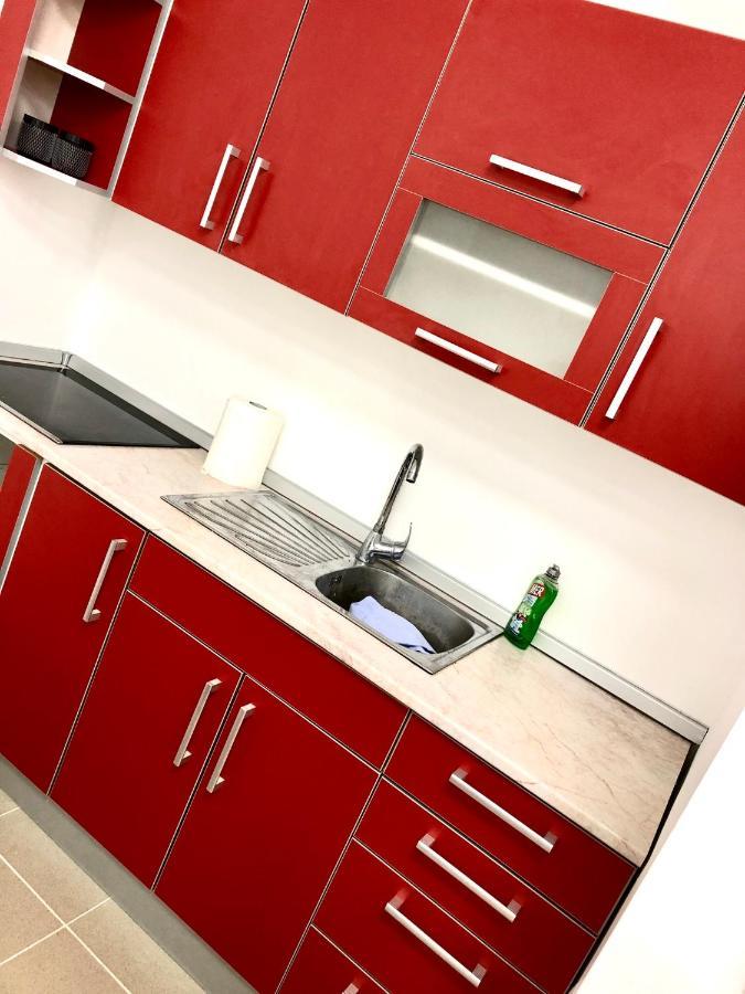 Apartment Tesla Pančevo Esterno foto